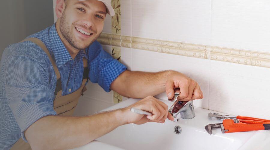 Handle or spout repair in Poseyville, IN